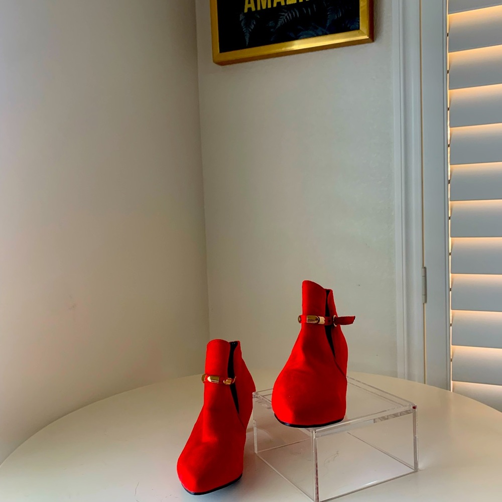 New Cute red bootie lol heel